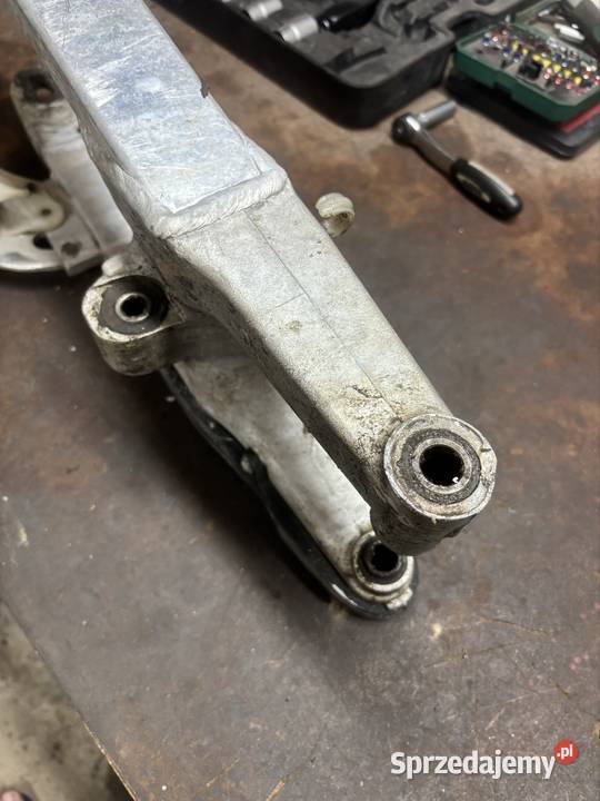 Wahacz aluminiowy Honda CR 80 85 2001 Bielawa