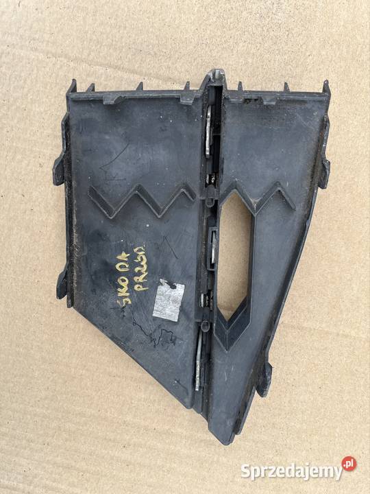 SKODA SUPERB KRATKA ZDERZAKA LEWA 3V0853665 Międzychód