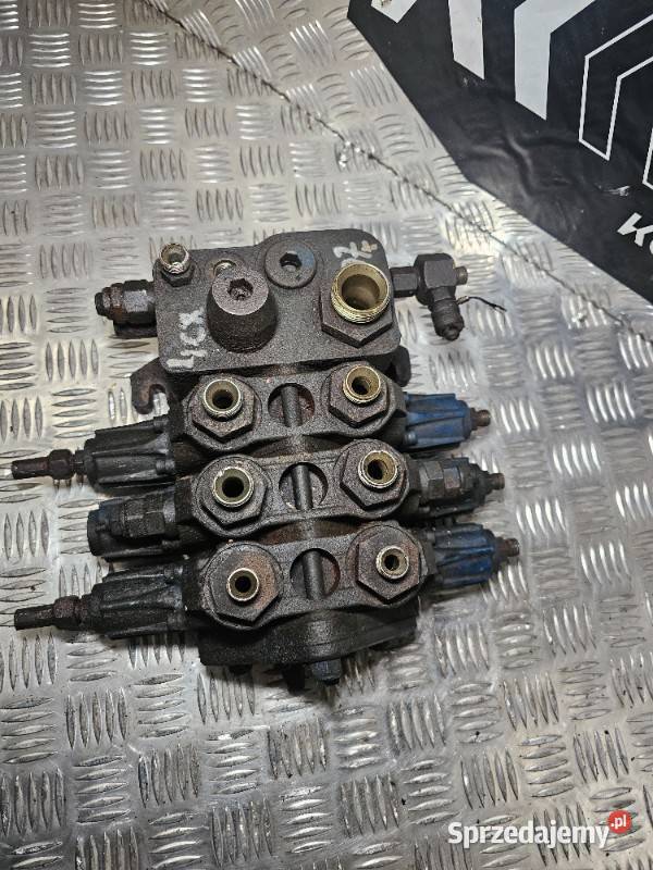 Rozdzielacz hydrauliczny przedni JCB 3CX 4CX 4CN Gdynia