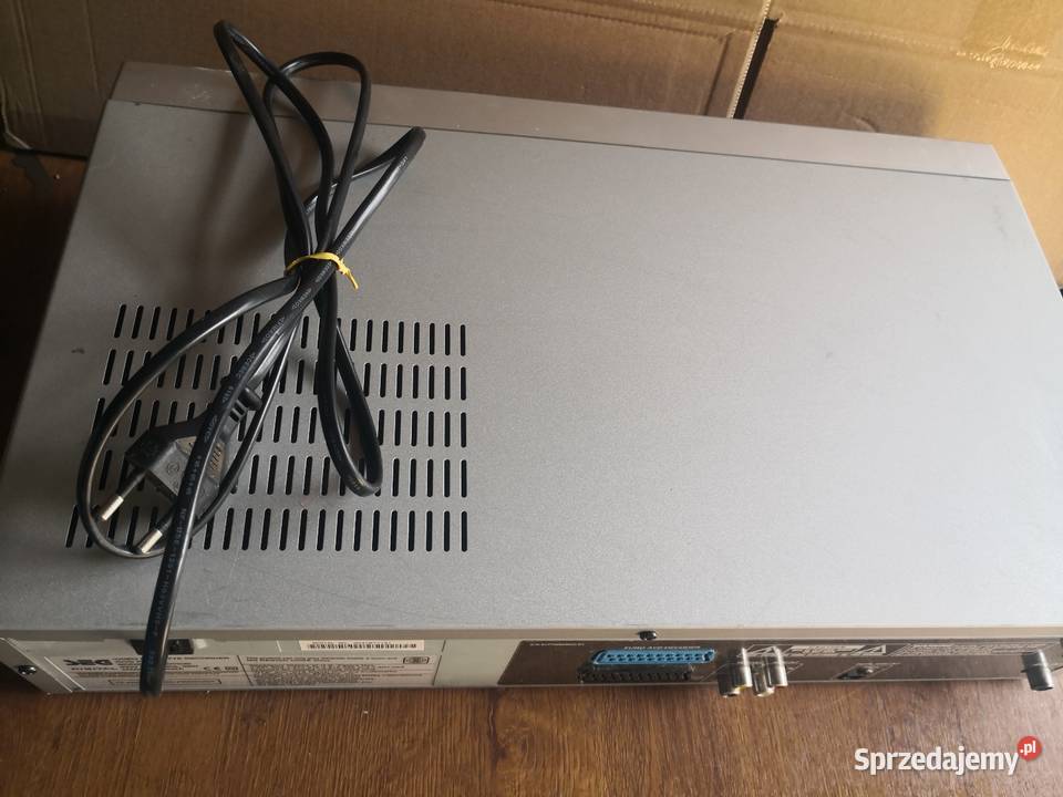 Magnetowid VHS dvd SEG DVC30 do naprawy sprzedam