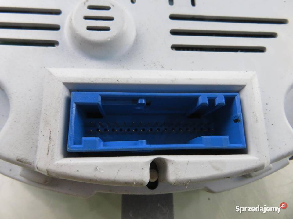 LICZNIK VW FOX 5Z1 5Z3 14 BKR 6Z0920820P