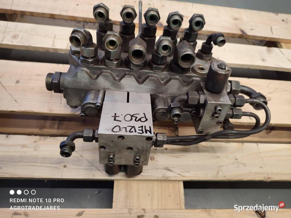 Rozdzielacz hydrauliczny Merlo P307