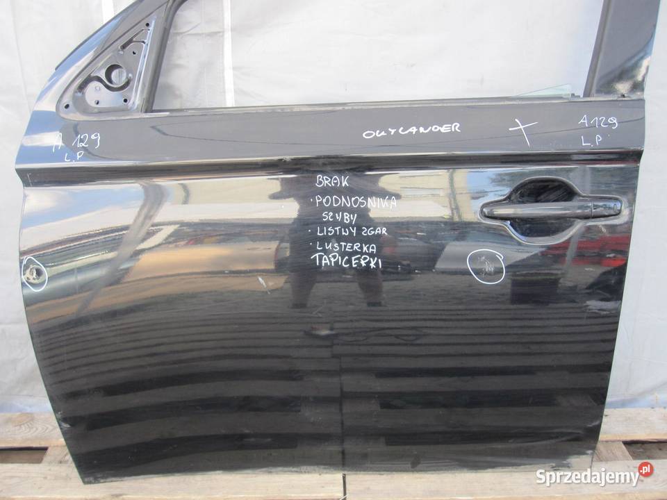 MITSUBISHI OUTLANDER III 18r drzwi lewe przód osobowe