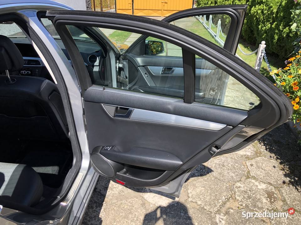 MercedesBenz C180CGI W204 Laskowice