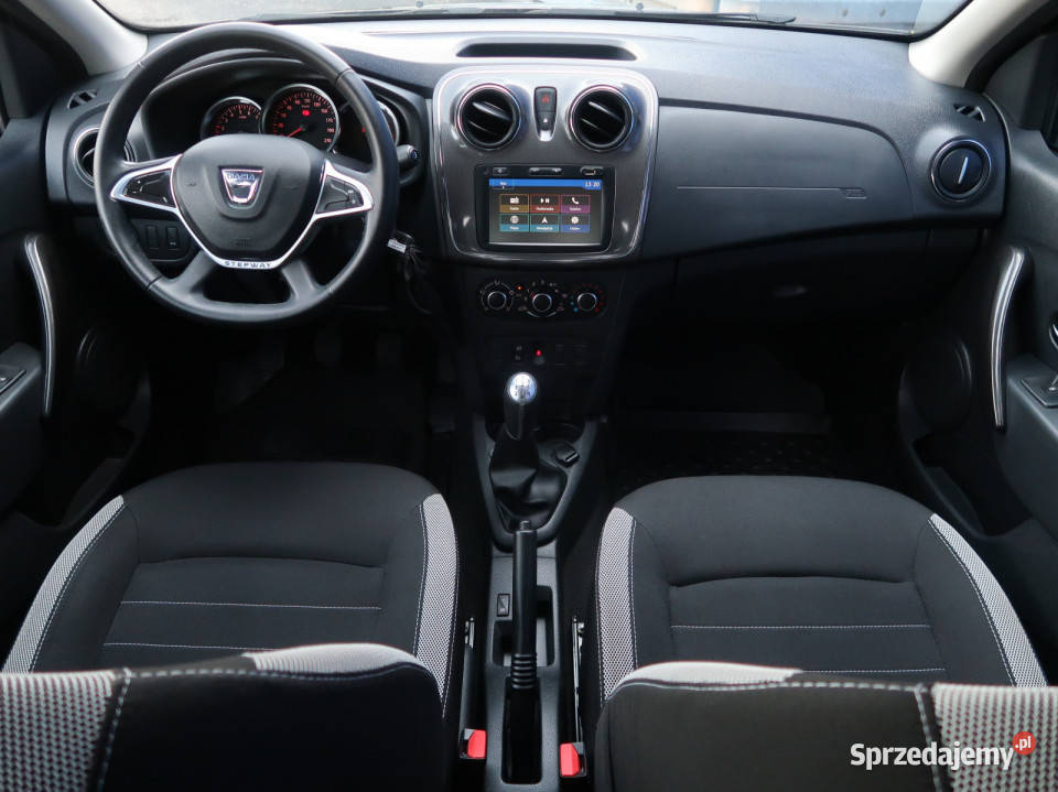 Dacia Sandero 09 TCe czarny Lublin