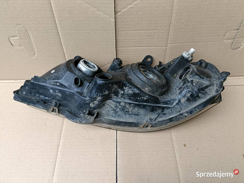 Lampa prawa przednia OPEL ASTRA G 084421116R lubuskie