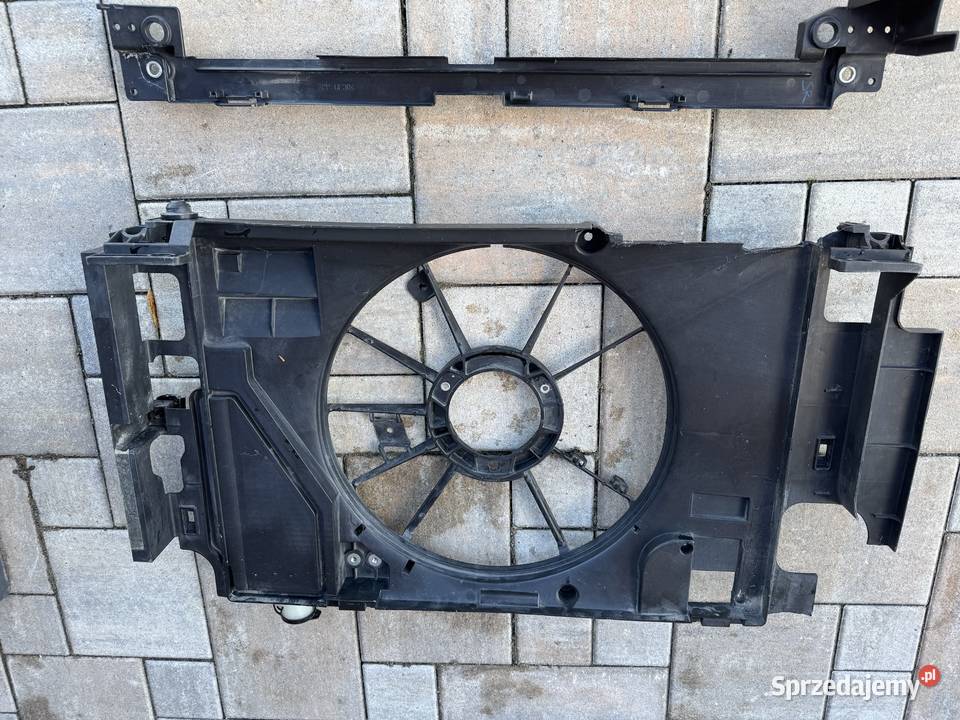 Obudowa wentylatora chłodnicy Toyota Yaris 3 Rok produkcji 2019 Dąbrowa Tarnowska
