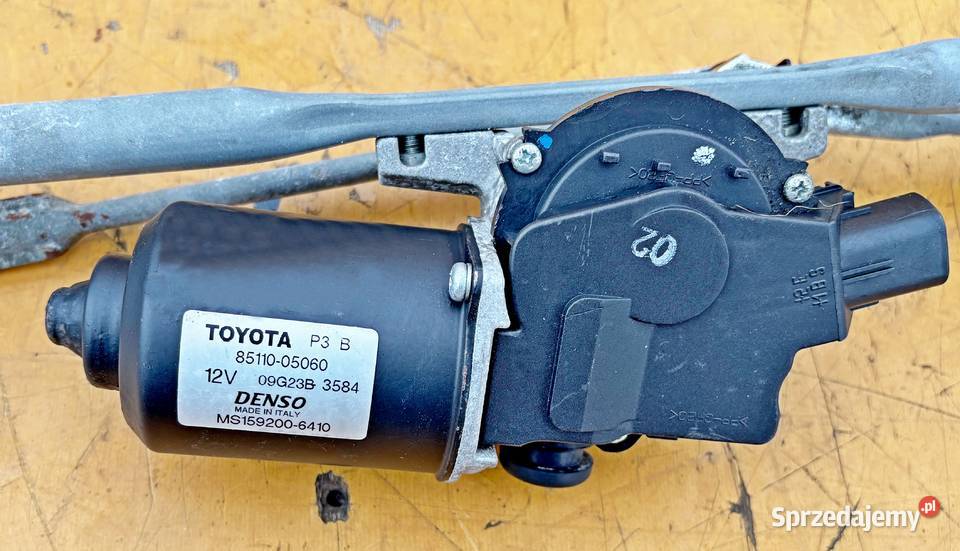 TOYOTA AVENSIS T25 T27 MECHANIZM WYCIERACZEK Rok produkcji 2007 mazowieckie