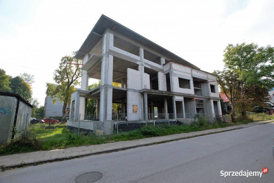 Dom wolnostojący 86313m2 Kielce Piekoszowska 3 piętra i więcej Sprzedaż