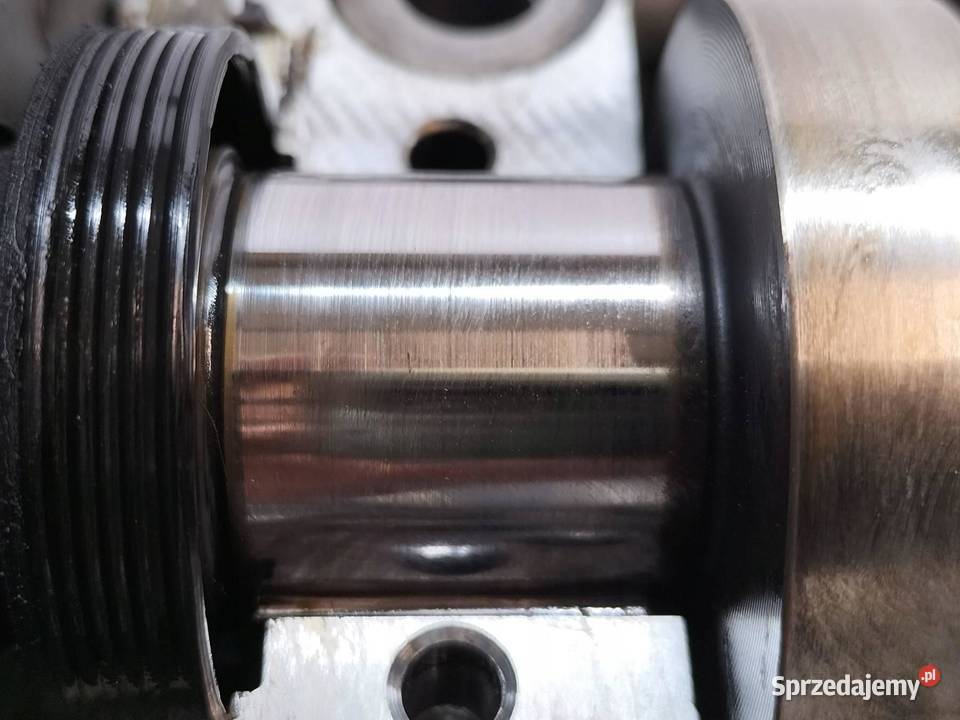 GŁOWICA KOMPLETNA 038103373R 19 TDI Audi A4 II Głowice cylindrów sprzedam