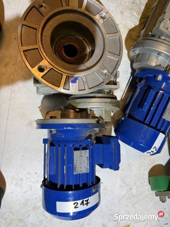 Motoreduktory przetwornice silniki serwonapędy Wioska sprzedam