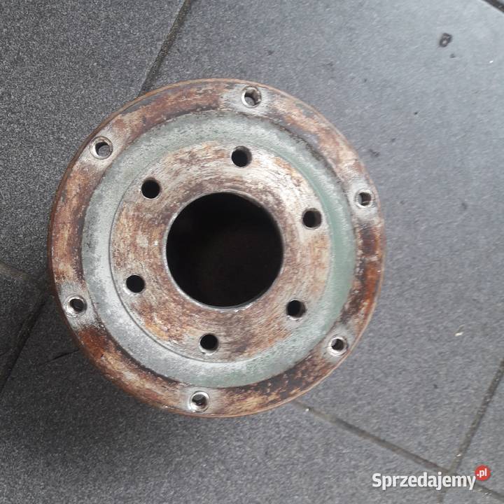 Dystans wentylatora chłodnicy claas Mercedes Częstochowa