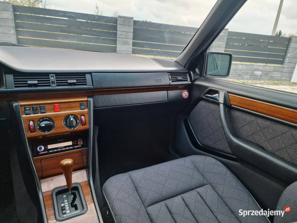 Mercedes E 220 BEZ KOROZJI automat bezwypadkowy nieuszkodzony Czarnków sprzedam