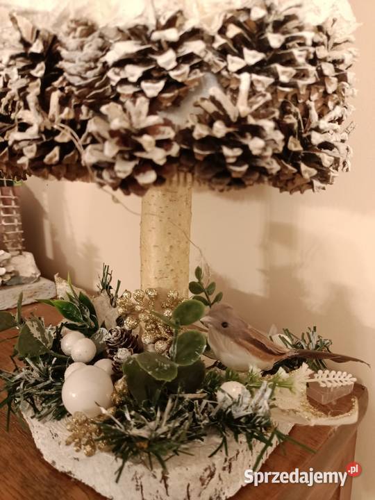 Nietuzinkowa choinka z szyszek Boże Narodzenie Starogard Gdański sprzedam