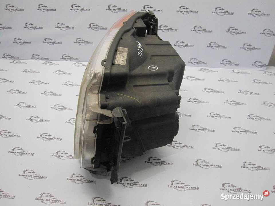 LAND ROVER DISCOVERY III 08r lampa prawa przód Lampy przednie