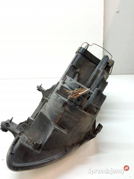 LAMPA PRZÓD LEWA EU 2K0941005B VW Volkswagen Rok produkcji 2006