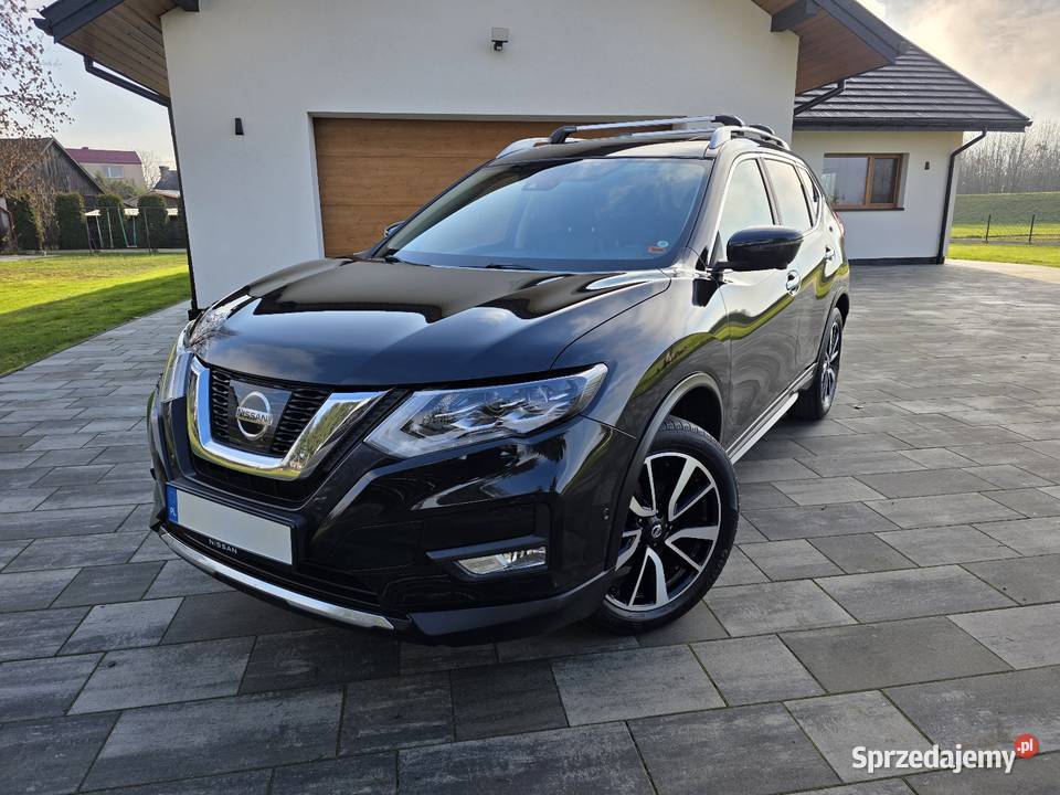 Nissan XTRAIL 16 DIGT TEKNA bezwypadkowy stan sprzedam