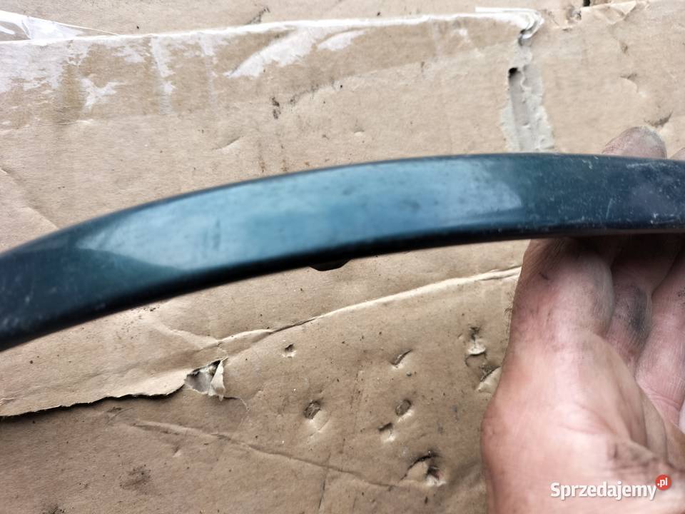 AUDI 80 B4 LISTWA BLENDA POD LAMPE HOKEJ LEWY osobowe Kamień-Kolonia sprzedam