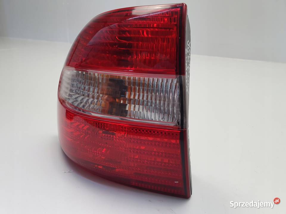 Volvo V40 I lift 9904r TYLNA LAMPA LEWA lewy tył Chełm