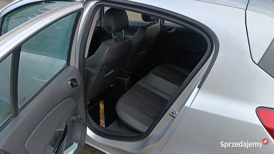 Opel Corsa D 12 LPG radio Ostróda