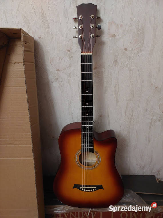 Gitara akustyczna 6 strunowa z akcesoriami Wodzisław Śląski