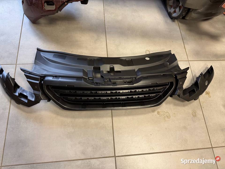 Peugeot 2008 mocowanie atrapy maskownica Atrapy lubelskie Kozubszczyzna