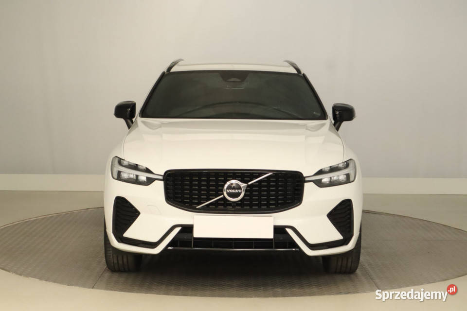 Volvo XC60 B4 AWD Rok produkcji 2021 XC 60 Zabrze