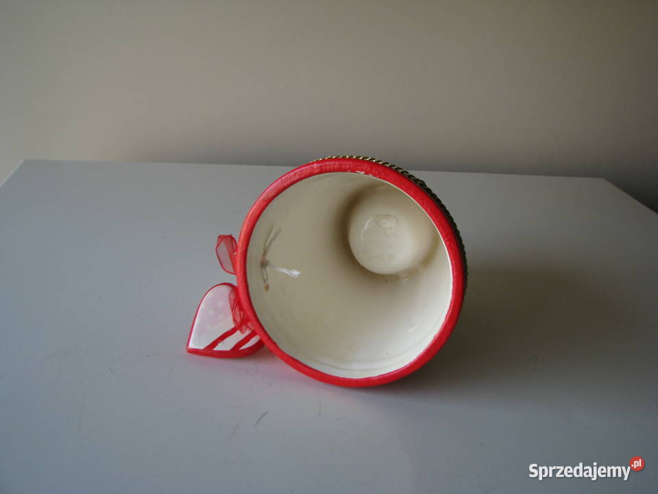 Ceramiczna osłonka na doniczkę z serduszkiem Brzegi