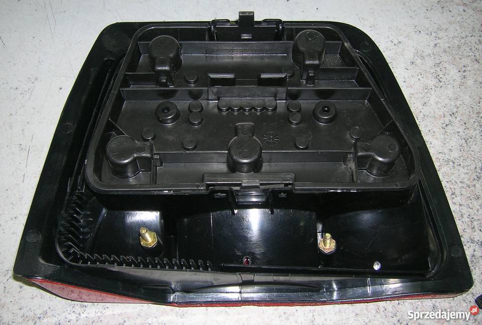 LAMPA TYLNA PRAWA 041399 polonez caro fso nowa Szczecin