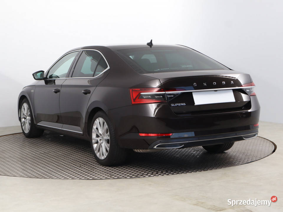Skoda Superb 15 TSI brązowy Superb Bielany Wrocławskie