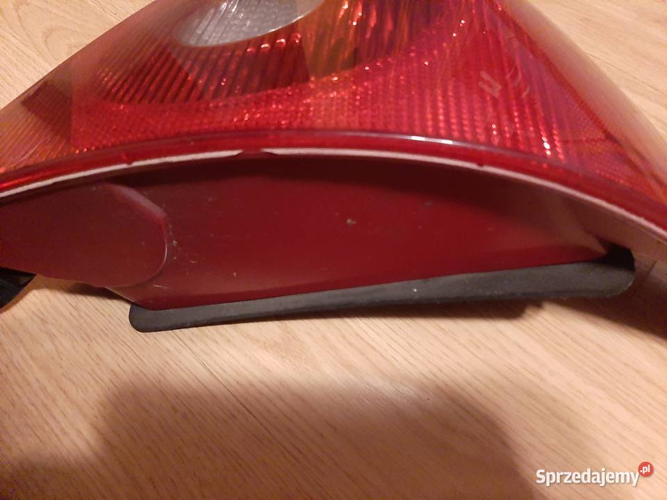 Prawa lampa tylna do Ford Mondeo MK3 Sedan Skierniewice