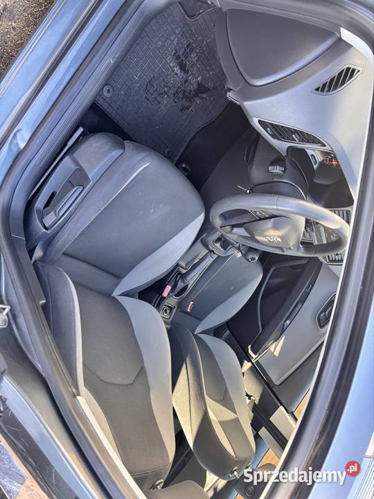 Seat Leon 12 benzyna Pasek 2015 benzyna Nowy Targ