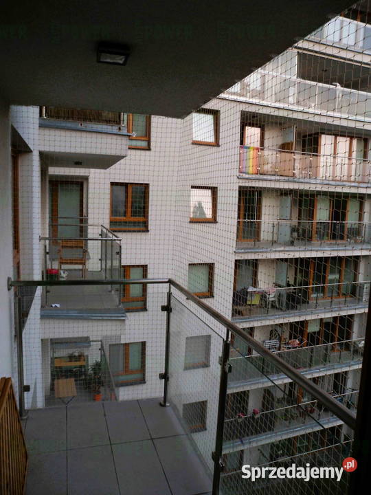Montowanie siatek przed ptakami na balkon Warszawa
