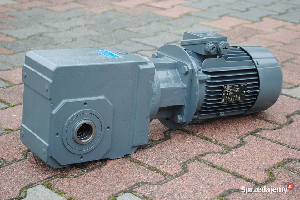 Motoreduktor kątowy 15kw 170obrmin StqberStubbe Kargowa