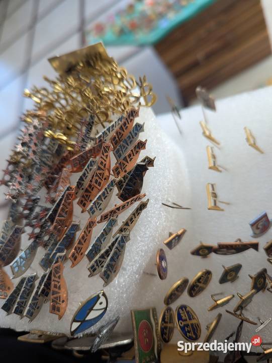 Przypinki okolicznościowe