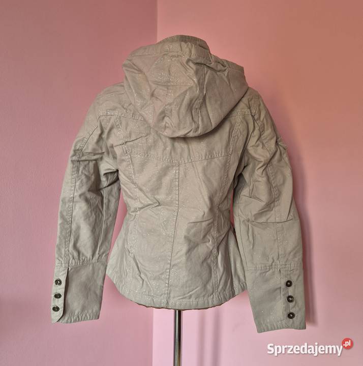 Kurtka damska przejsciowa delikatnie brokatowa Brzesko sprzedam