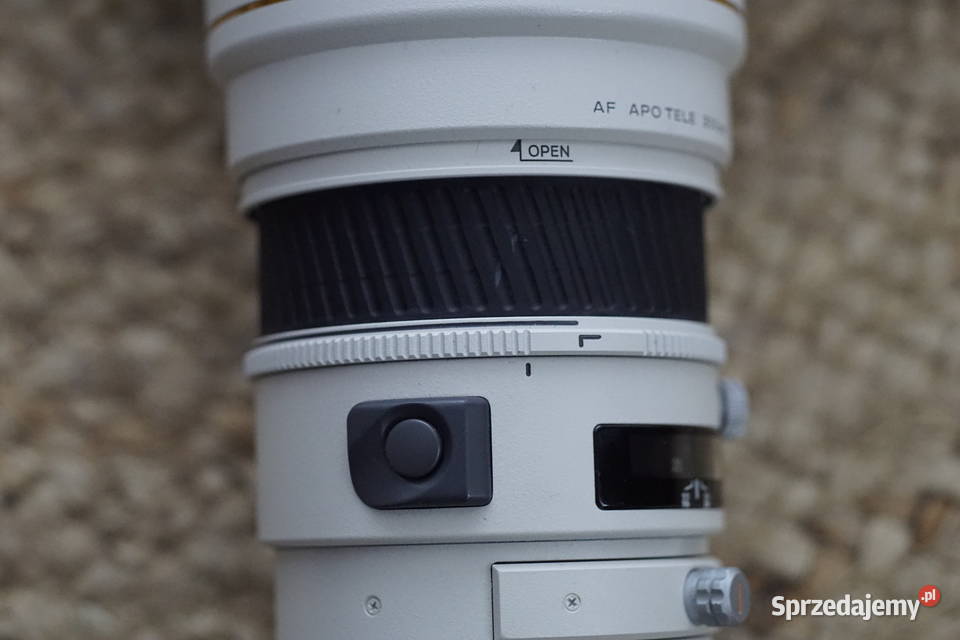 Obiektyw Minolta AF Apo Tele 300mm f4