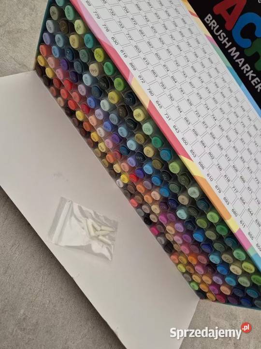 Zestaw 168 markerów akrylowych Poznań