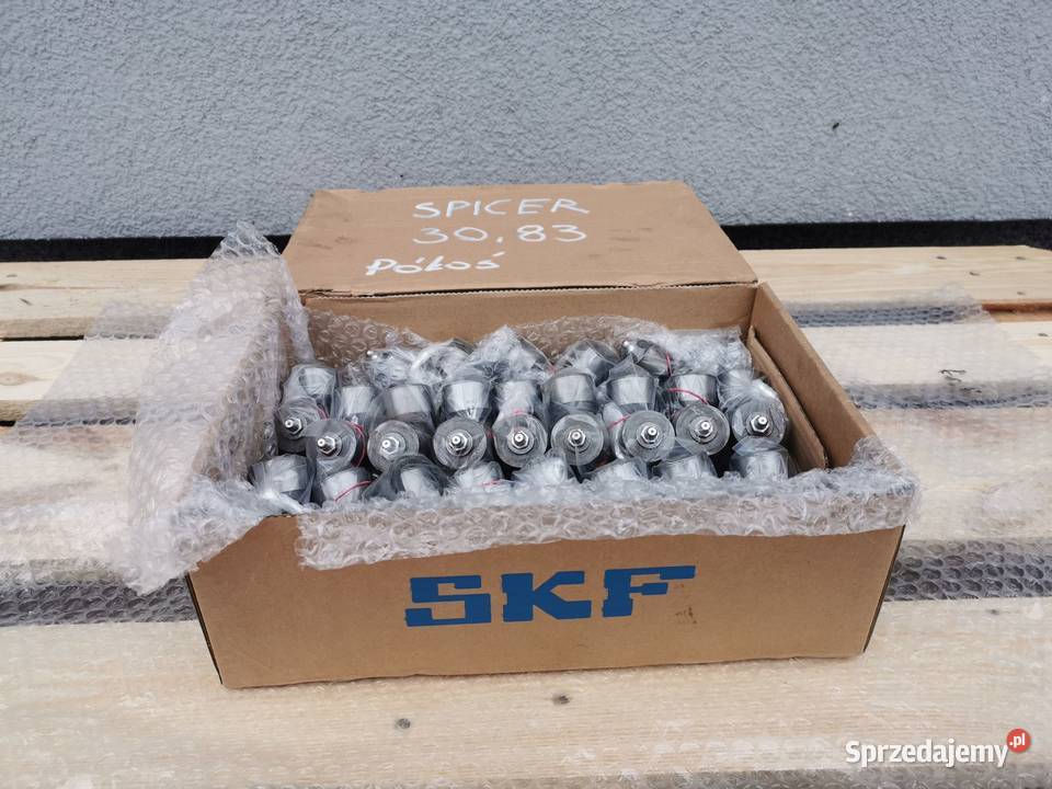 Krzyżak Półosi 30X83 Holland LM Spicer Wilkowo