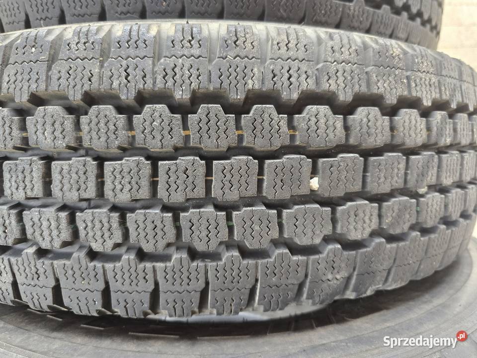 4 Opony 205 75 r16c bridgestone blizzak w800 205 Frydek sprzedam