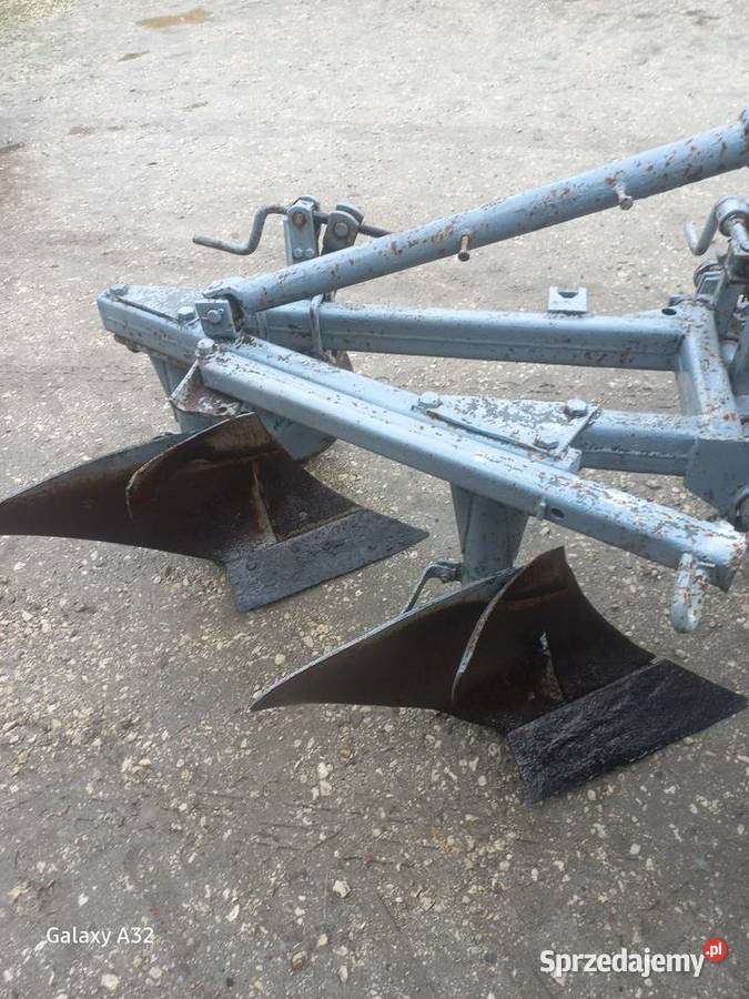 Sprzedam pług 2skibowy grudziadz nieuszkodzony Pozostałe Połaniec