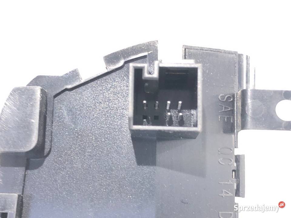 PANEL WŁĄCZNIK ŚWIATEŁ AWARYJNYCH MERCEDES GLC sprzedam