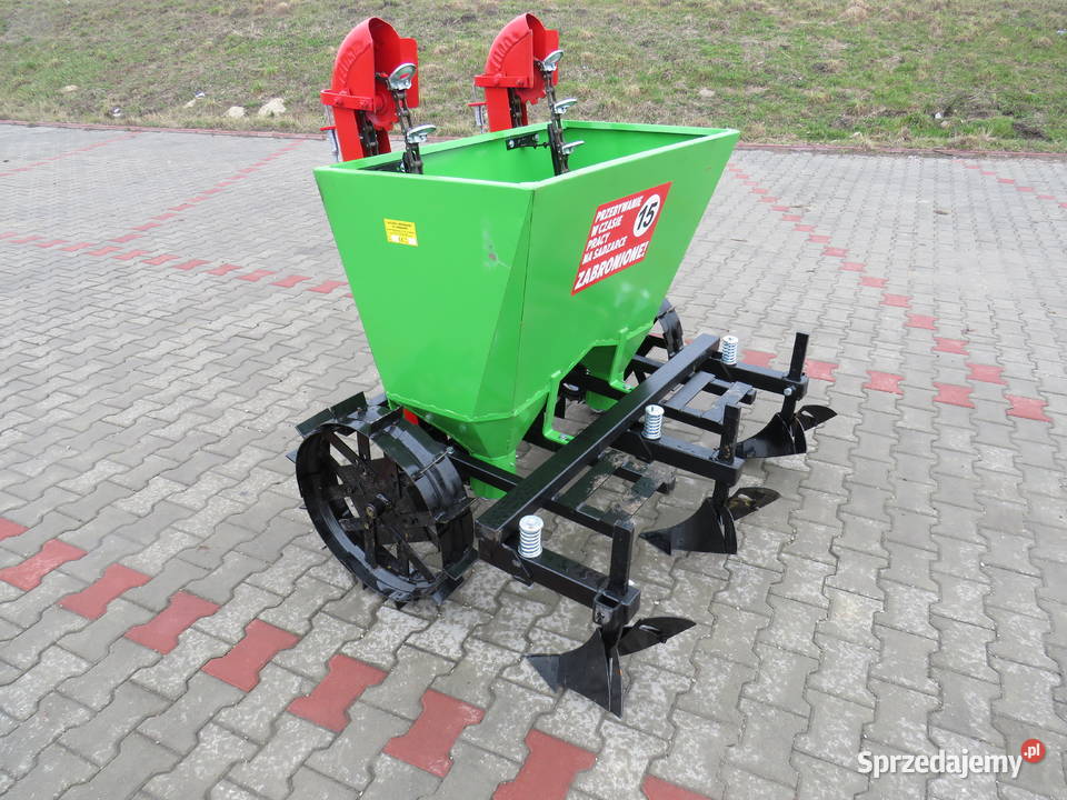 Sadzarka do ziemniaków dwurzędowa Pobrzeże