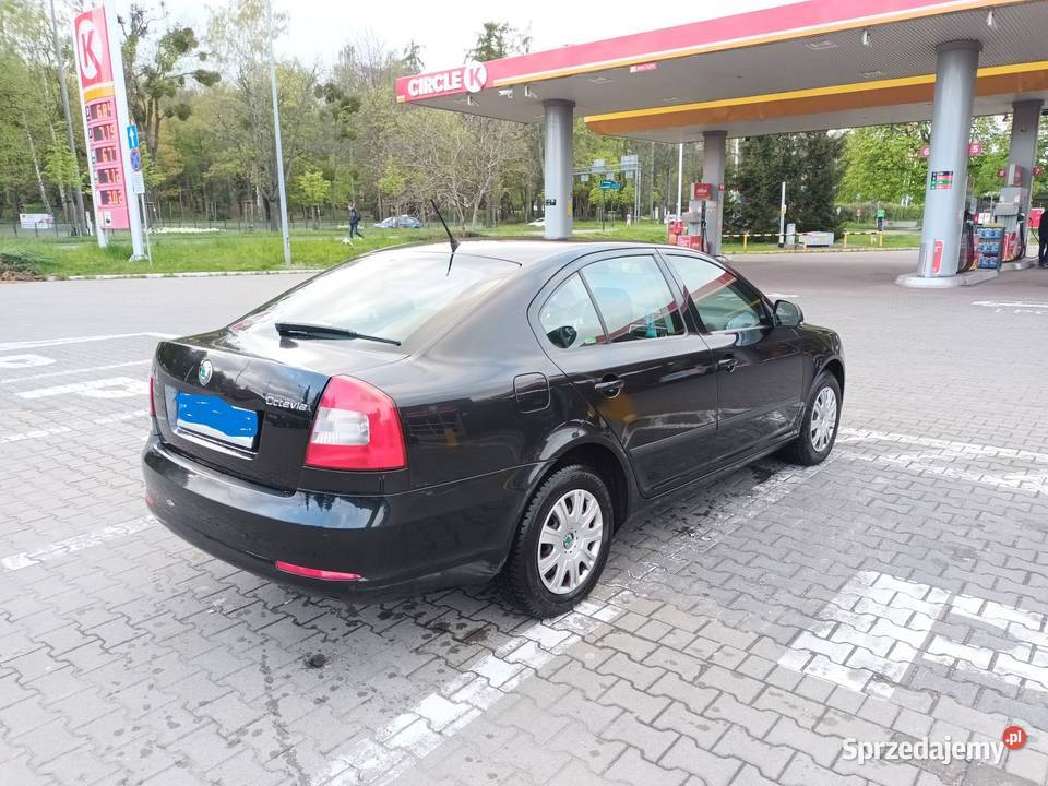 Skoda Octavia 2 16 TDI 105 2011r Jeden Gdynia