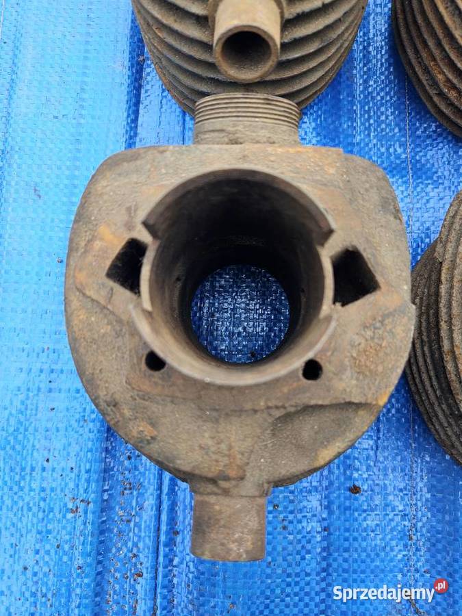 Cylinder wsk wfm shl 125 na gaźnik G20 G16 Kłodawa