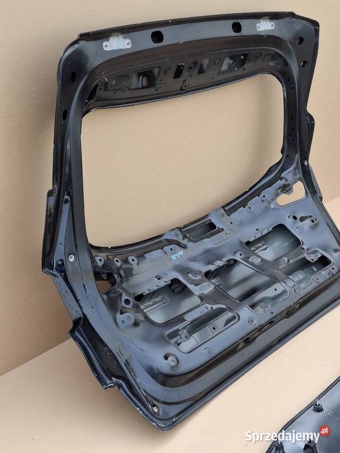HYUNDAI TUCSON III LIFT KLAPA BAGAŻNIKA TYŁ Bieleń