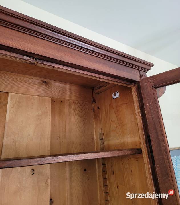 Stara drewniana witryna biblioteczka odnowiona Wrocław