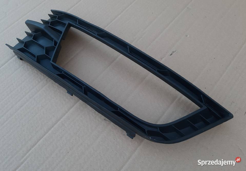 SKODA OCTAVIA III LIFT KRATKA ZDERZAKA 5E0807681