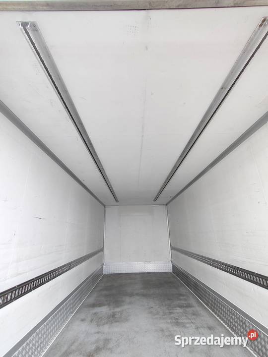 Zabudowa Chłodnicza Kontener Izoterma Magazynowy małopolskie Laskowa