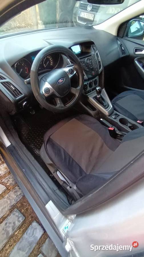 Focus ekonomiczny pali 48l 6bieg Klima 2kucze Motoryzacja Jeżów Sudecki